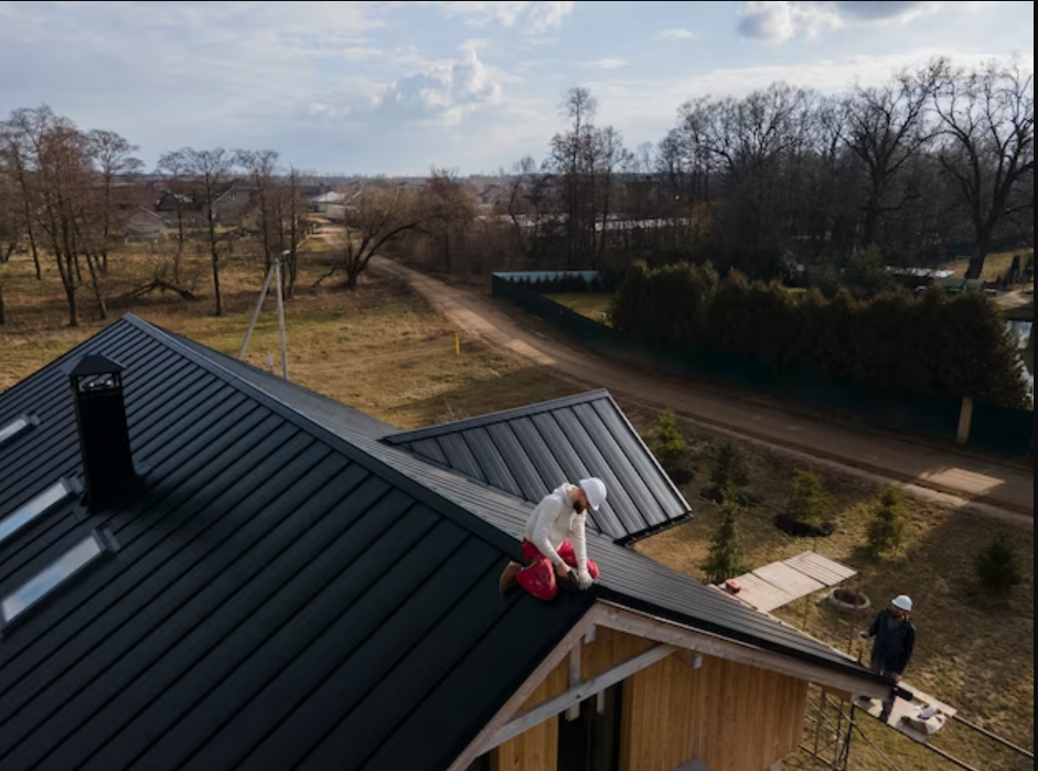 Comprehensive Training Course for Roofing and Gutter Installation"